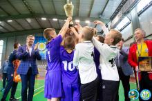 Команда з Івано-Франківська вдруге поспіль виборола статус найсильнішої за результатами сезону у Шкільній футзальній лізі України.